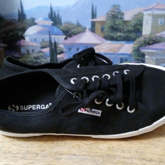 Women’s Superga Size 8.5 Classic Black 🆕 Canvas Sneakers,Nice Gift.🎁🌉 - Picture 4 of 10
